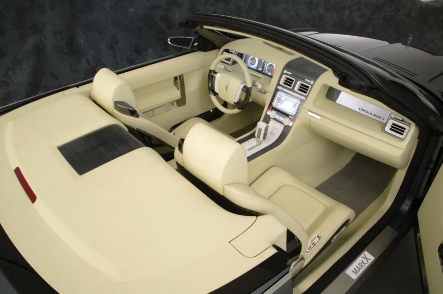  Lincoln Mark X Concept 2004 года  (фото 4 из 40)